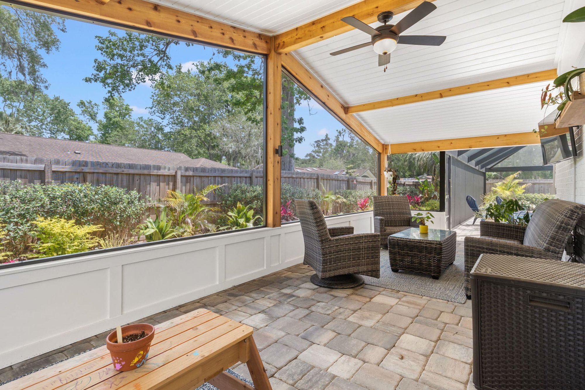 Back Screen Porch with Tongue and Groove Ceiling in Jacksonville