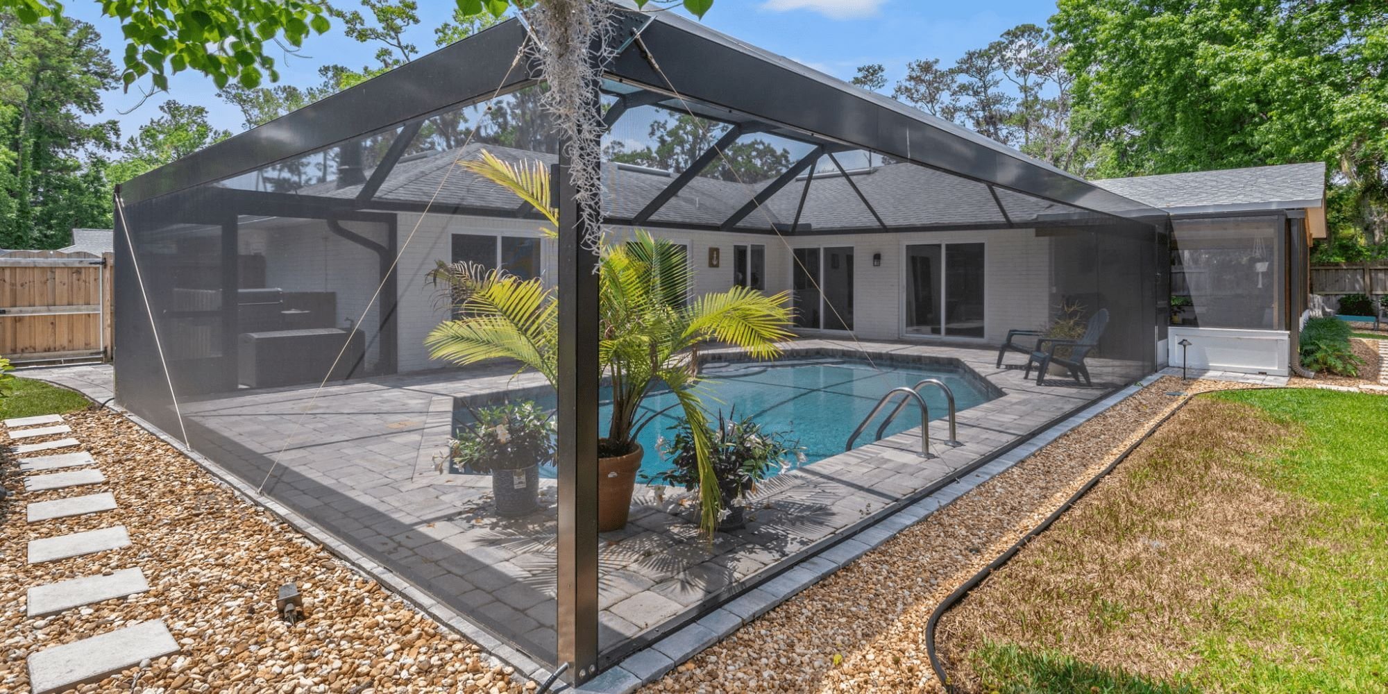 Pool screen room in Jacksonville, FL with a screen roof by Impact Enclosures