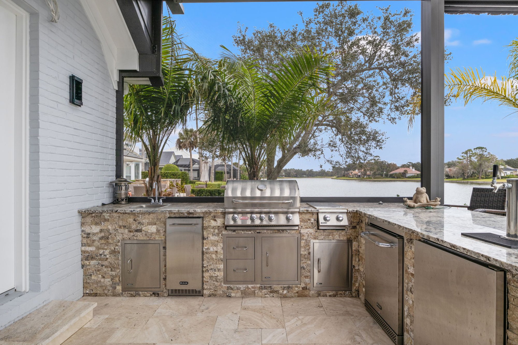 Stacked Stone Cladding on Summer Kitchen for Jacksonville Outdoor Living Space