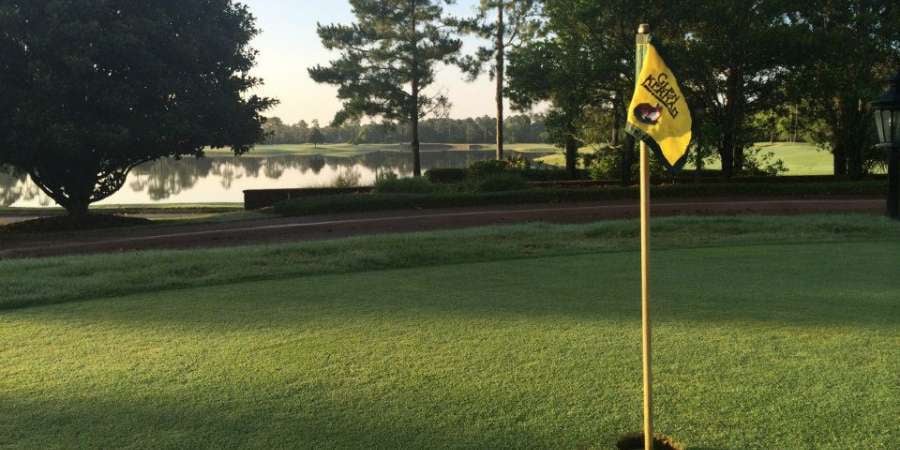 Golf flag pole image Glen Kernan - Impact Enclosures - Top Golf Communities in Jacksonville
