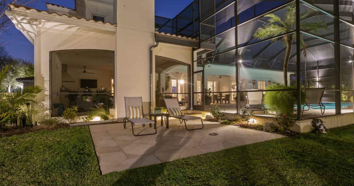 8 Best Screen Enclosures Lighting Ideas