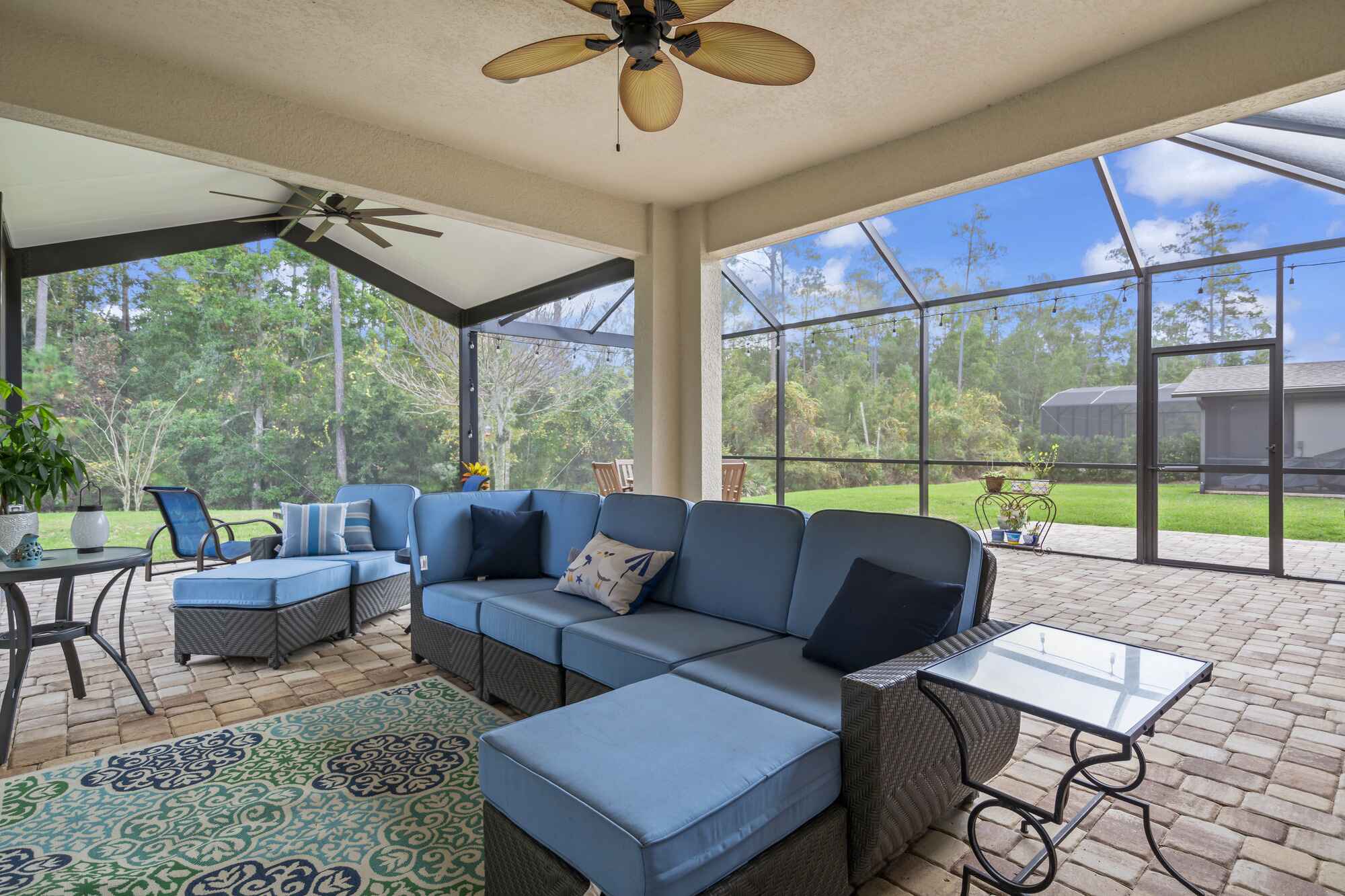 Screened Outdoor Living Room